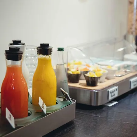 فندق The Originals Boutique, Le Lion, 3*