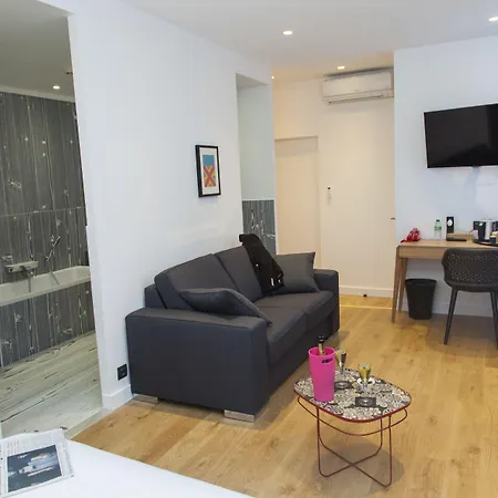 The Originals Boutique, Le Lion, 3*