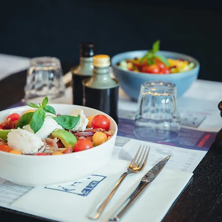 The Originals Boutique, Le Lion, فندق