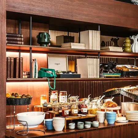 فندق The Originals Boutique, Le Lion, 3*