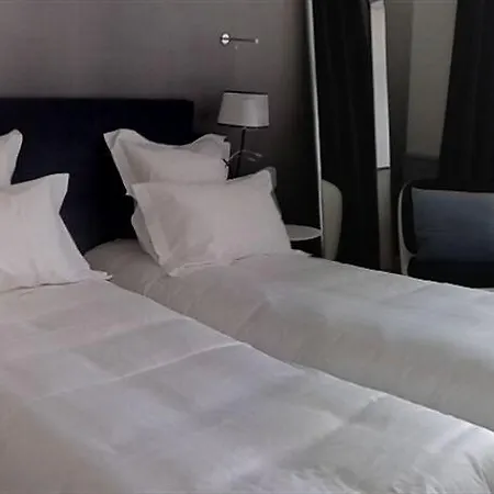 מלון The Originals Boutique, Le Lion, קלרמונט-פרנד