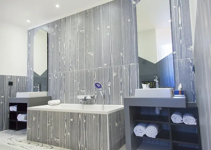 酒店 The Originals Boutique, Le Lion, 克莱蒙费朗