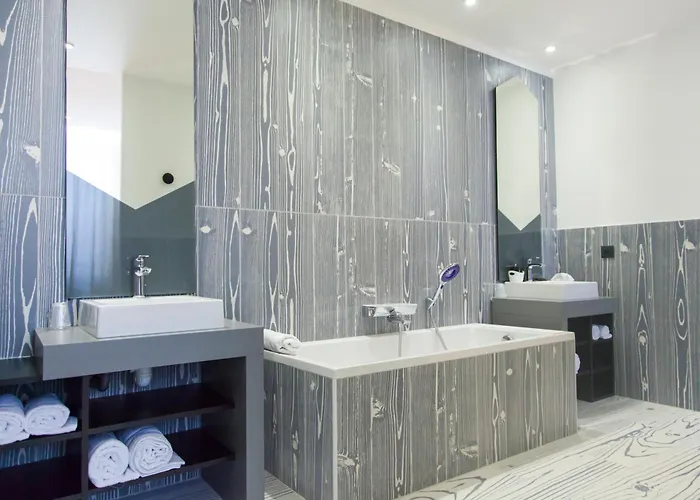 酒店 The Originals Boutique, Le Lion,